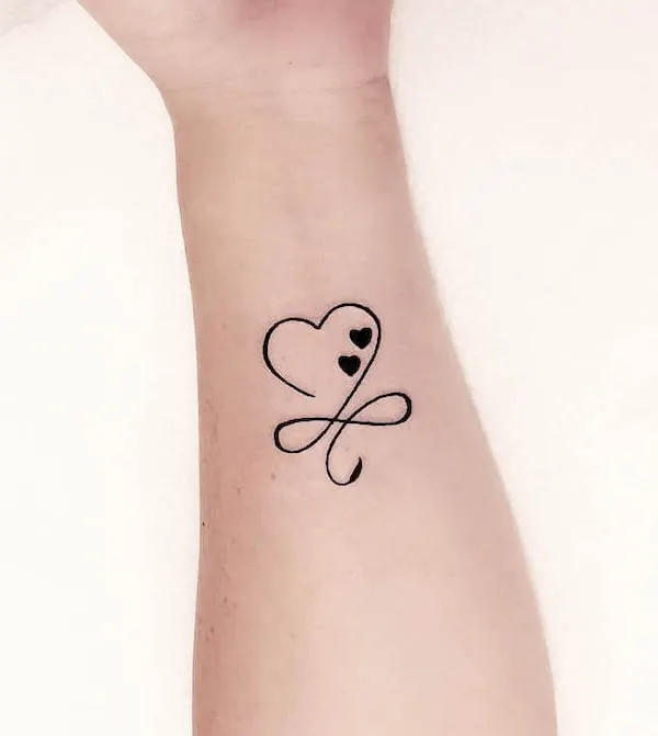 infinity heart symbol