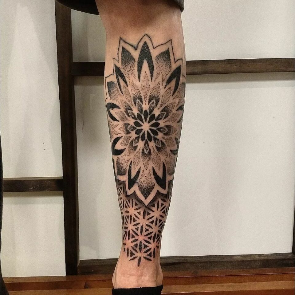 Geometric tattoo designs can be big