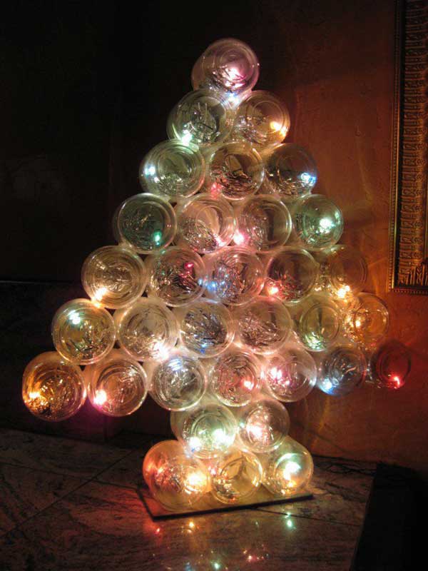 Christmas tree made out of baby food mason jars..