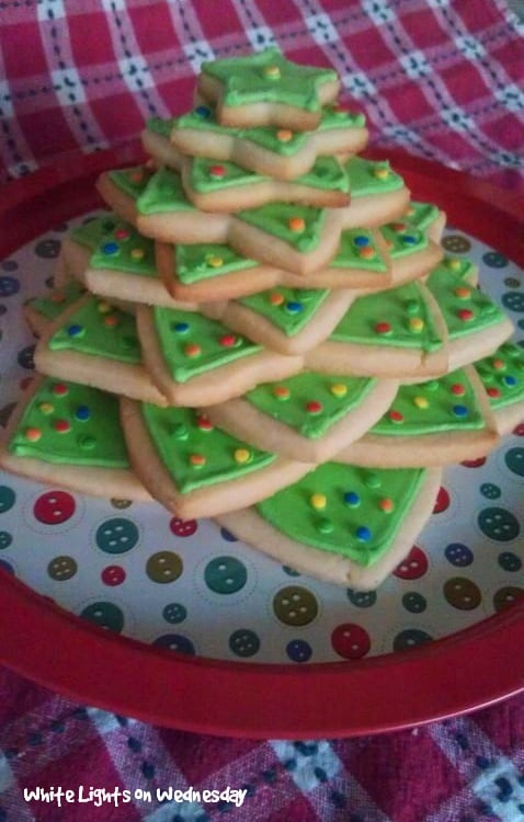 Cookie Christmas Tree from White Lights on Wednesday