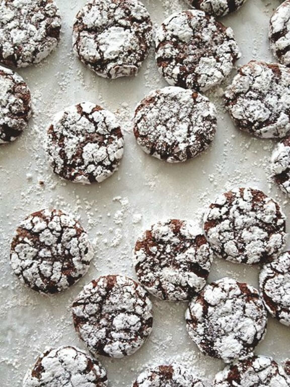 Peppermint Crinkle Cookies by Bakers Royale