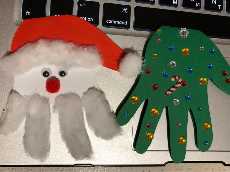 Santa handprint craft is such an adorable keepsake!