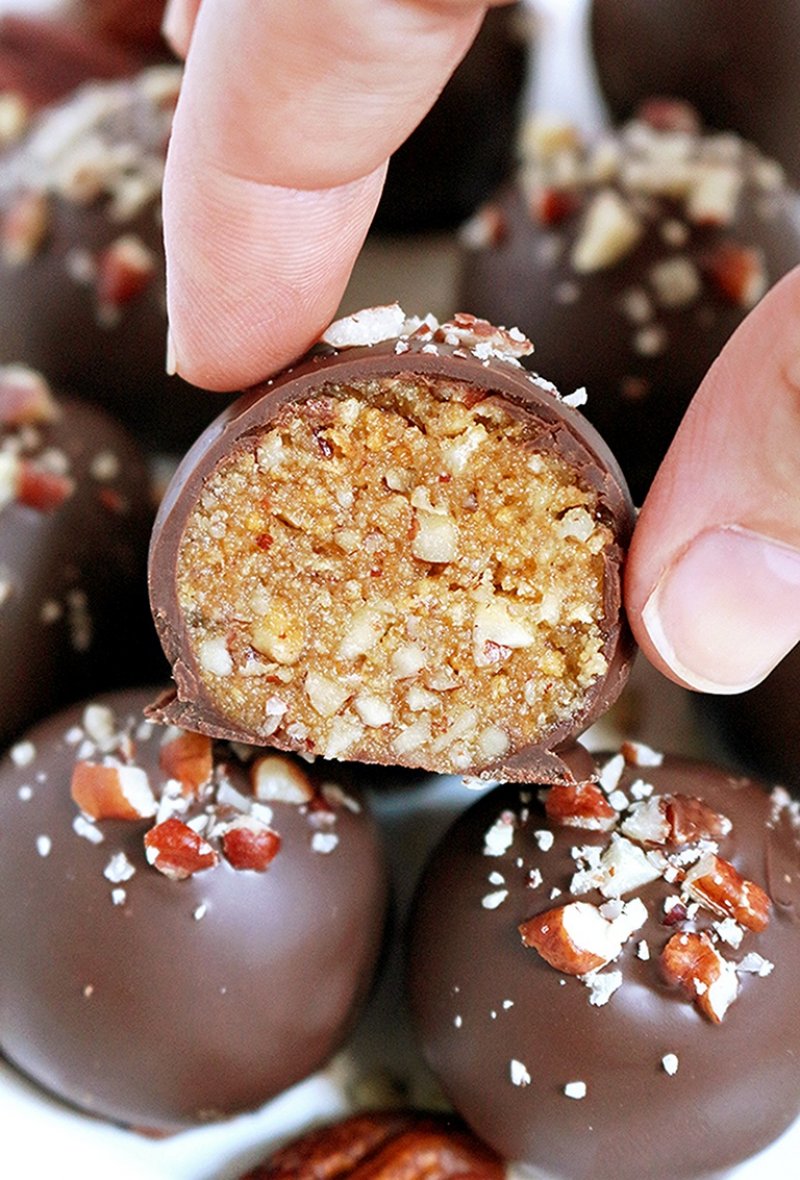 Caramel Pecan Truffles from Sweet Spicy Kitchen