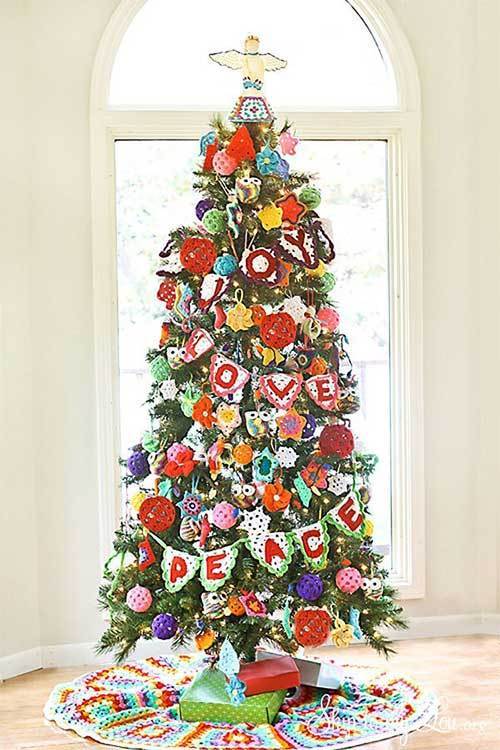 Cozy Crochet Christmas Tree.