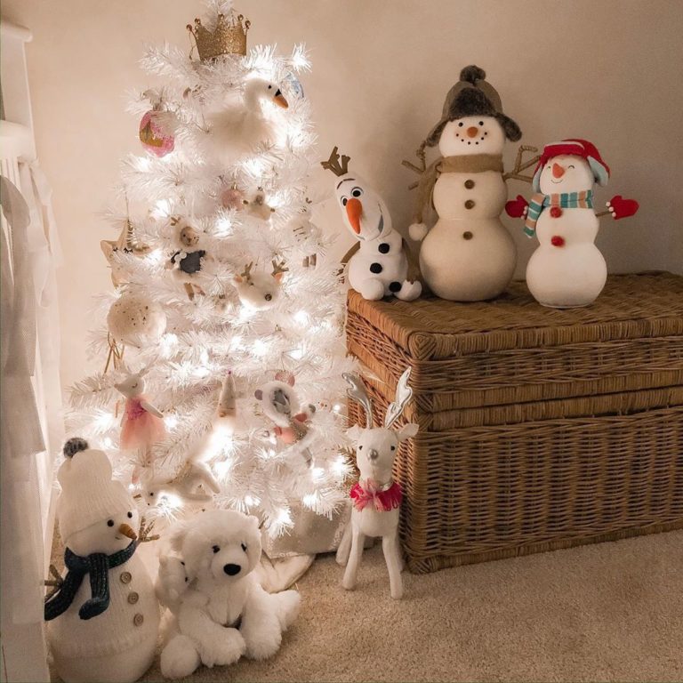 60+ Excellent White Christmas tree ideas that defines Elegance ...